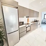 Alexander Trikallon Str Appartement